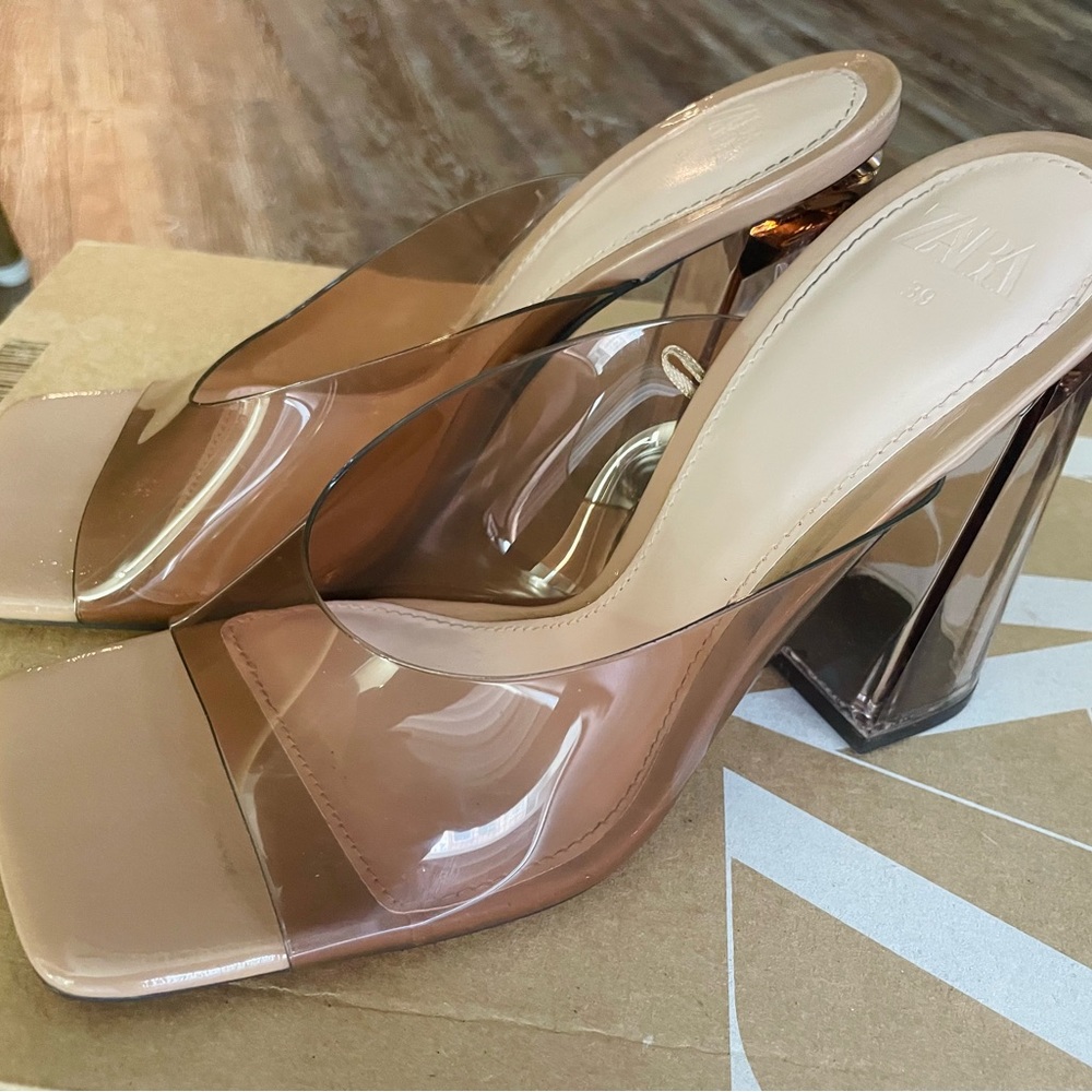 Zara pink heels in size 8